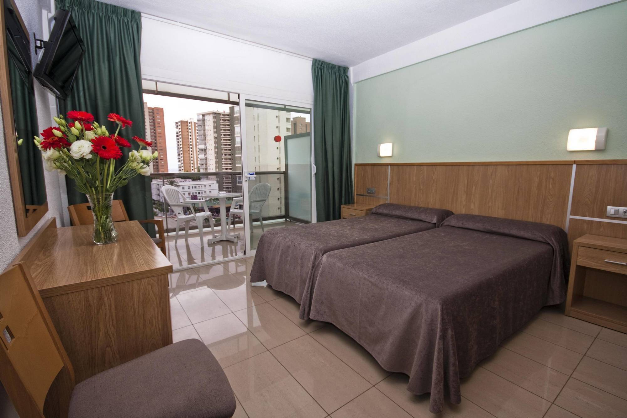 Hotel Perla Benidorm Exteriör bild